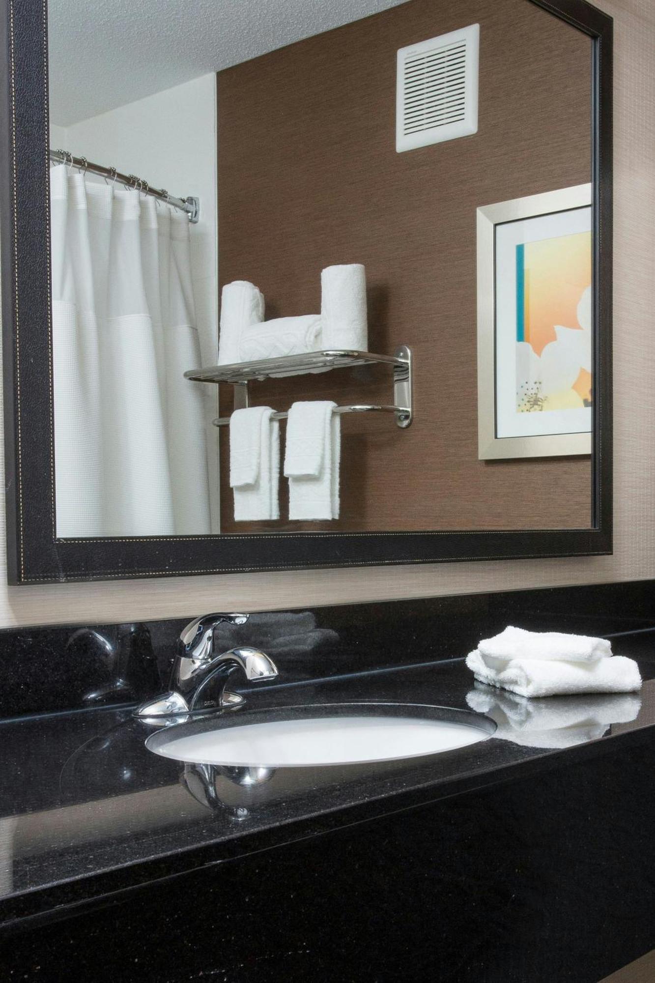 Fairfield Inn & Suites By Marriott Terre Haute Buitenkant foto